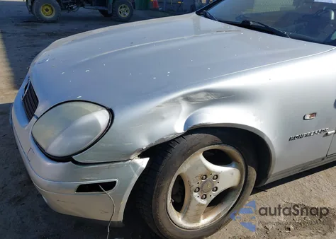 1998 Mercedes-Benz Slk 230 z USA, uszkodzony, nr VIN WDBKK47F6WF035800